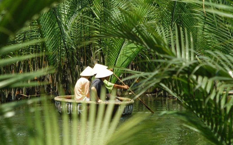 Check-in rừng dừa Bảy Mẫu