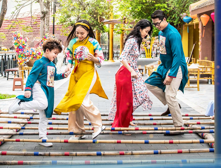 Hội An- Phố cổ rực rỡ sắc xuân