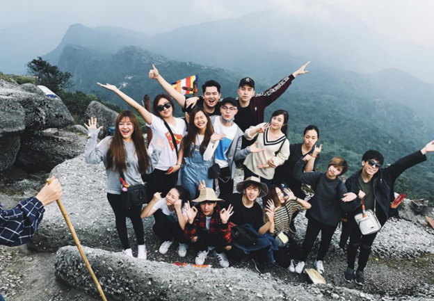 Chuẩn bị trang phục dl Yên Tử